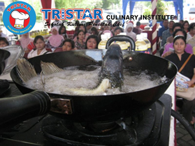 Mesin Pemotong Mie